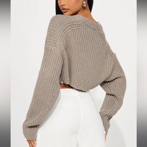 Cute and cozy Bolero sweater!